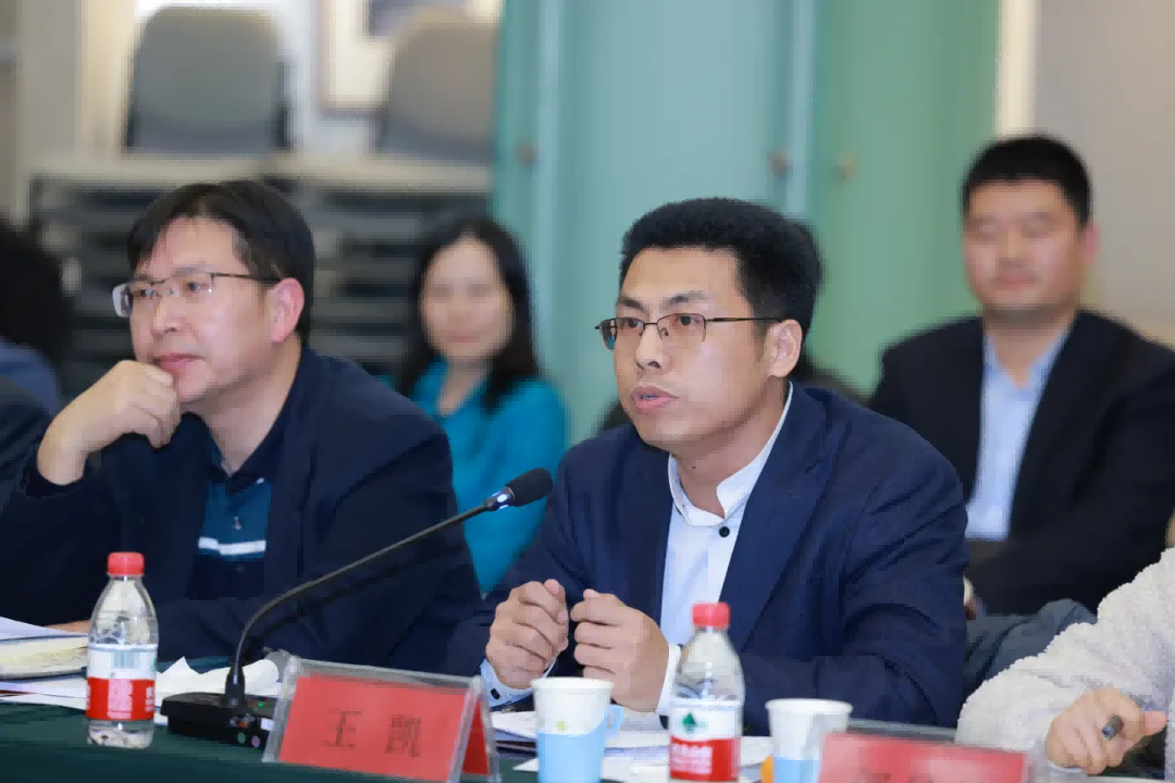 研究出版社召开2022年度选题论证会,多领域顶尖专家学者参加 研究出版社召开2022年度选题论证会,多领域顶尖专家学者参加